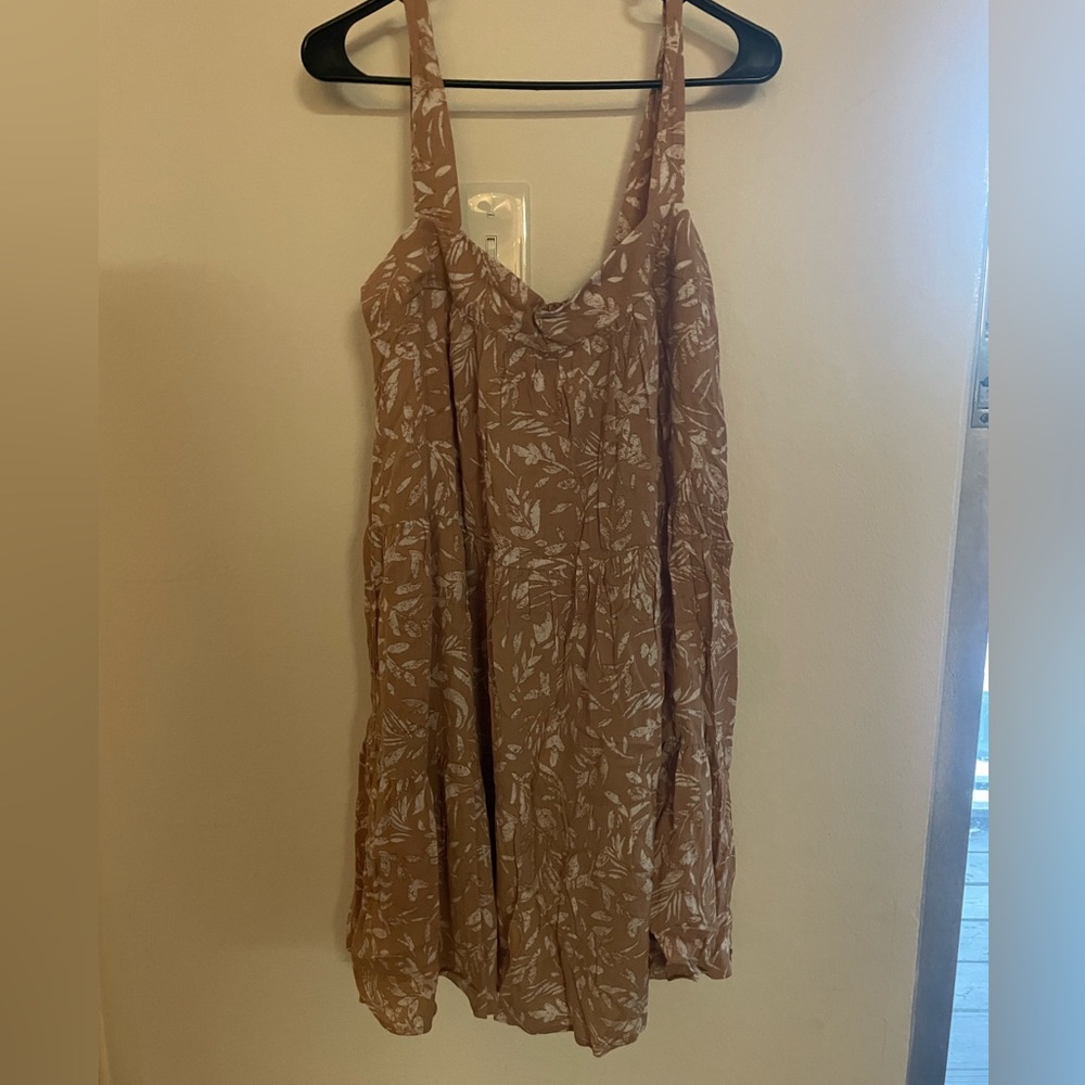 beachy tan palm leaf dress